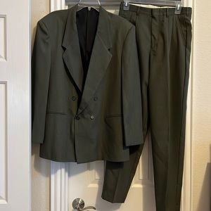 Classic Olive Men's Suit